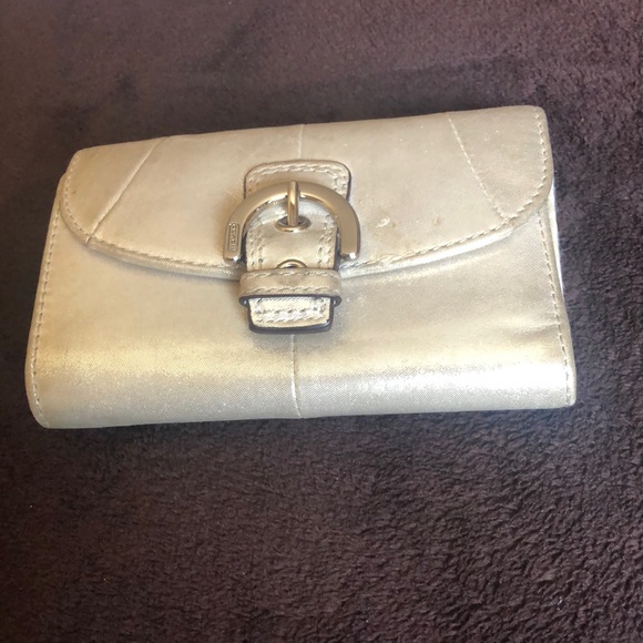 Coach Handbags - Wallet coach with buckle design